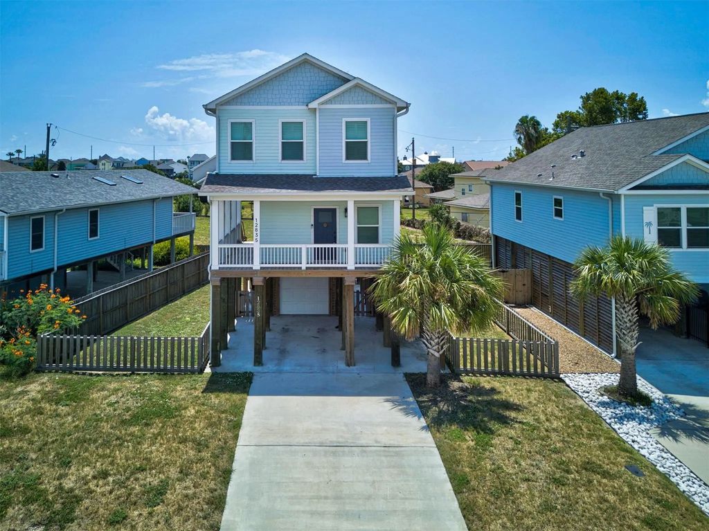 12835 E Conquistador Drive, Galveston