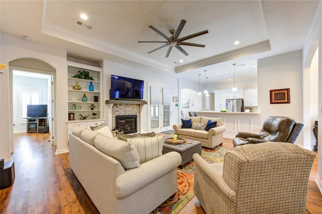 2006 Lynn Street, El Campo