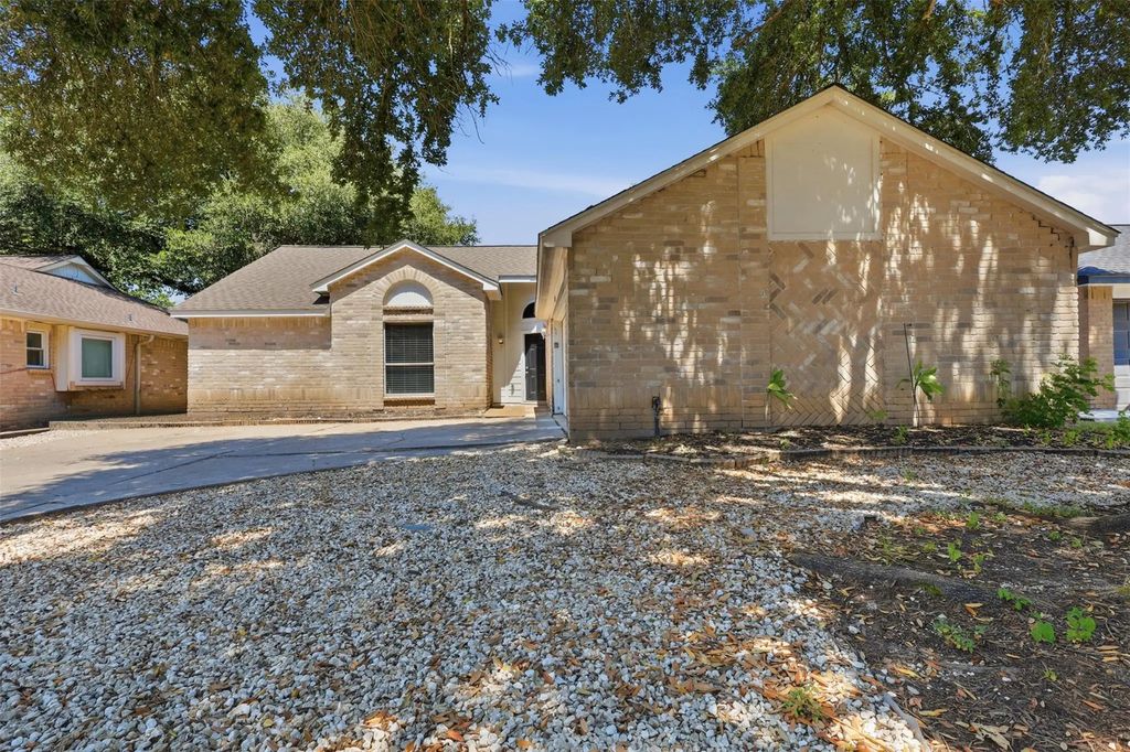 2323 Piddler Drive, Spring