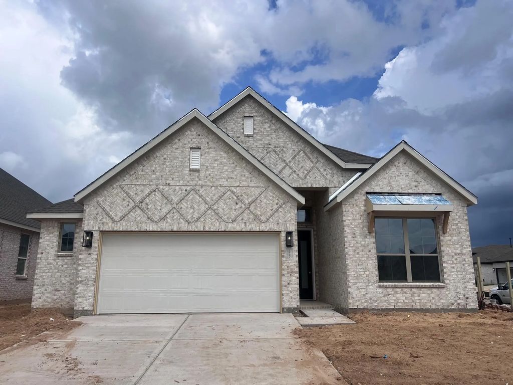2427 Garden Arbor, Tomball
