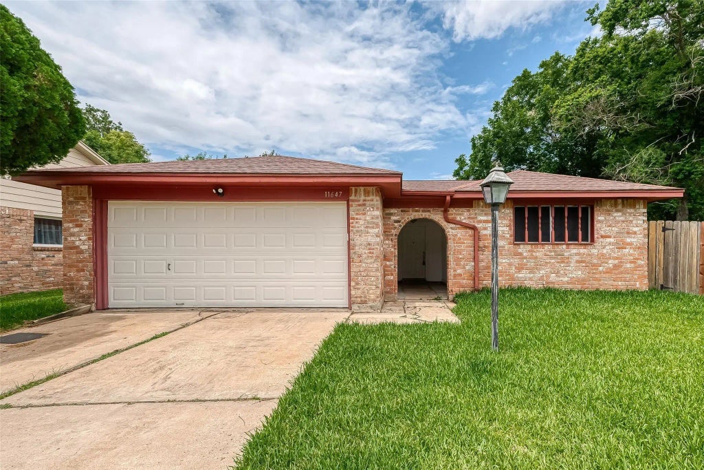 11647 Corkwood Drive, Houston