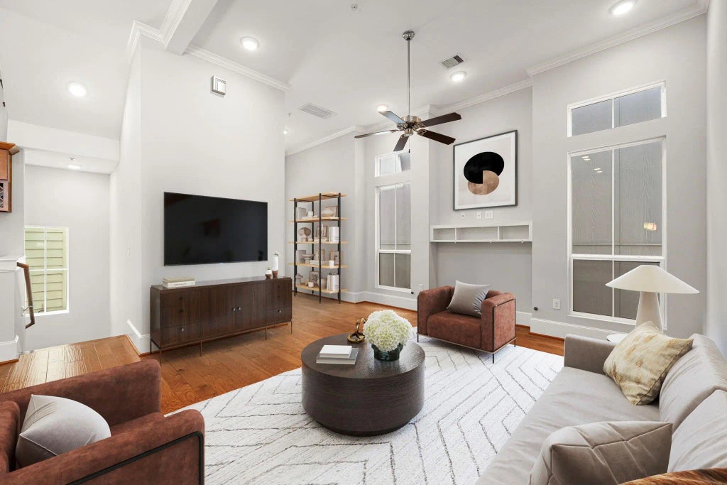 2022 Sabine Street, Houston