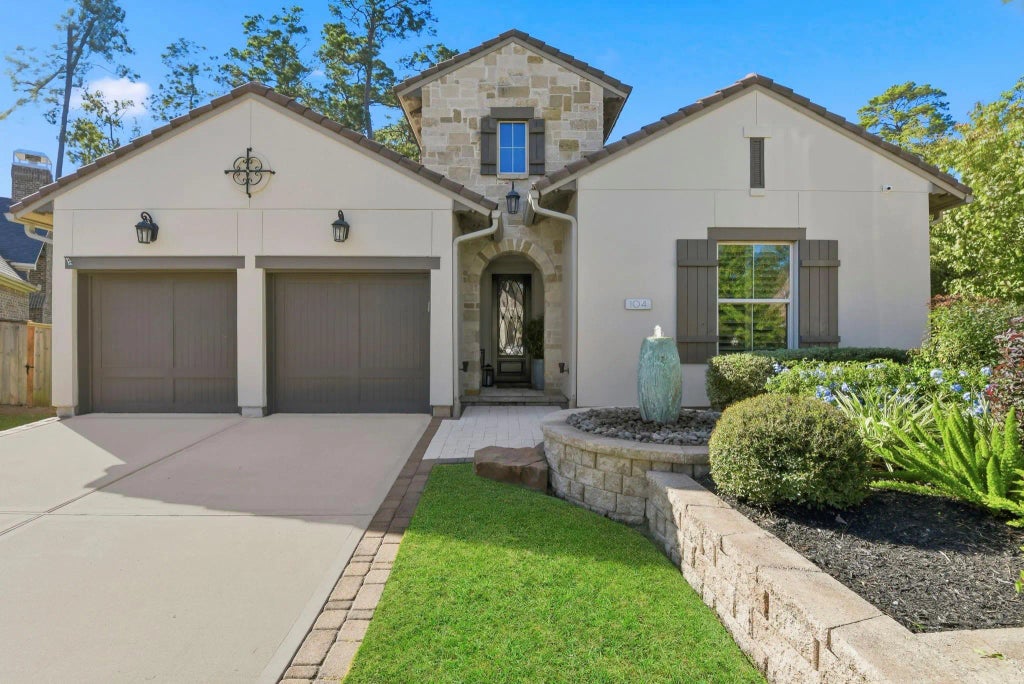 104 Dawning Rays Court, Conroe