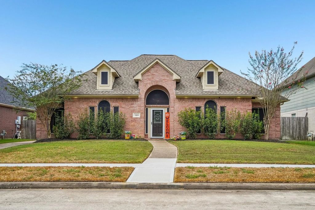 2424 Piney Woods Drive, Pearland