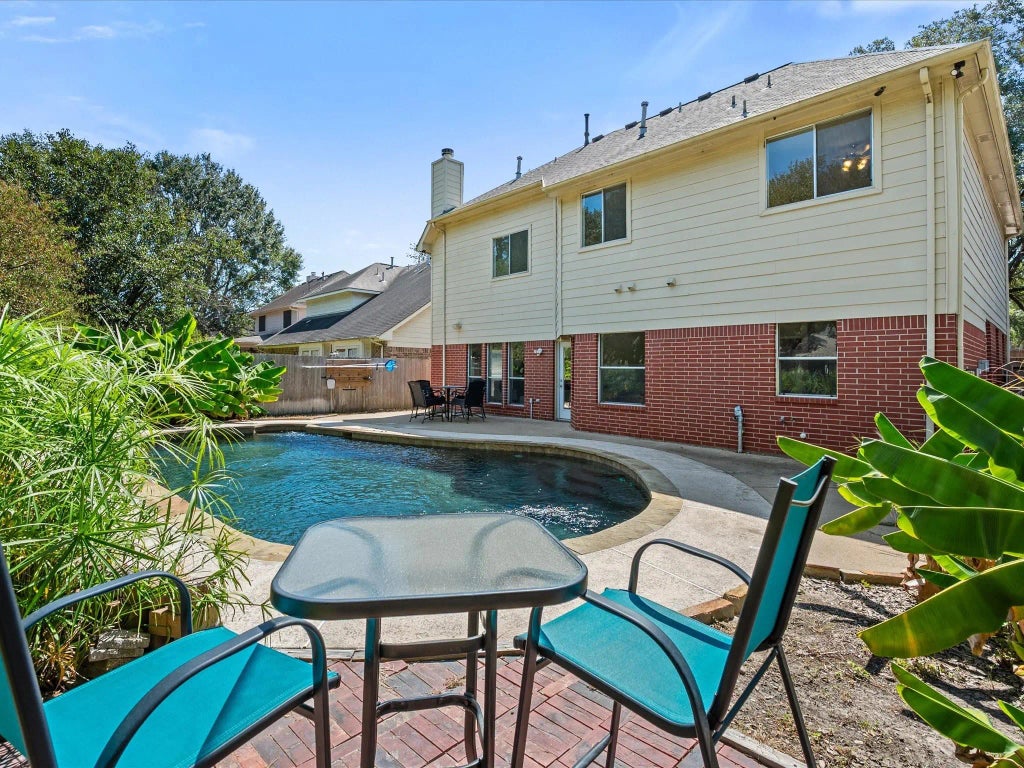 15242 Shapiro Springs Lane, Houston