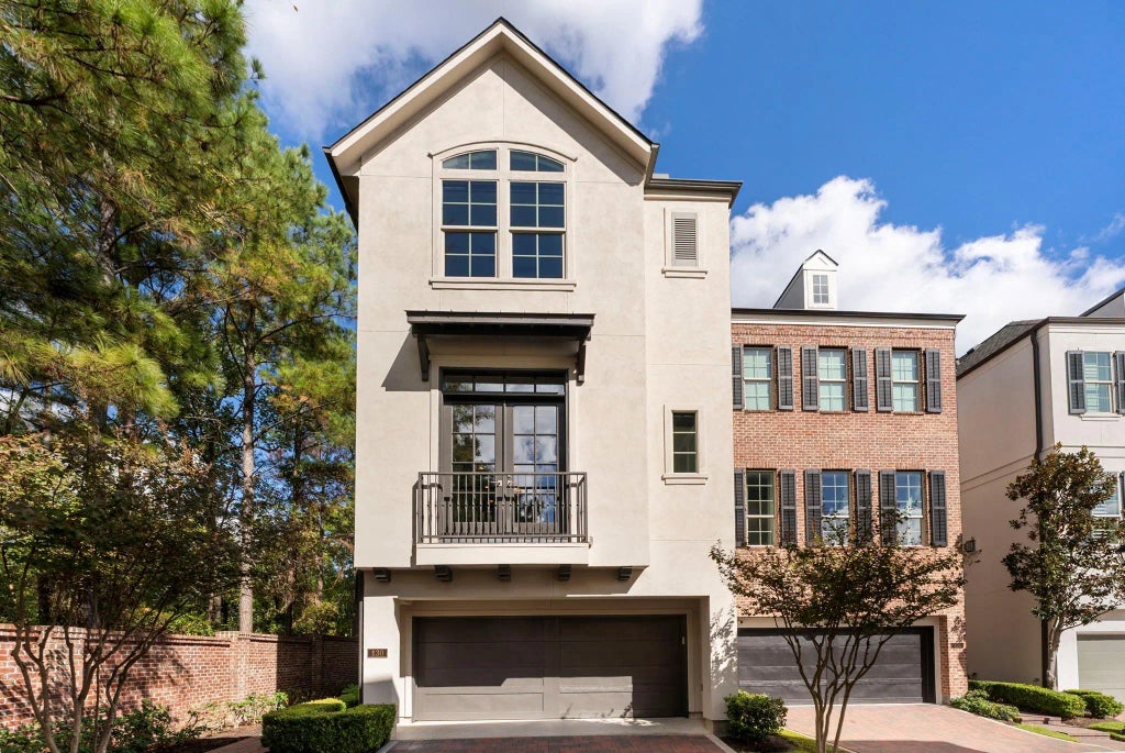 130 Gateway Park Place, The Woodlands