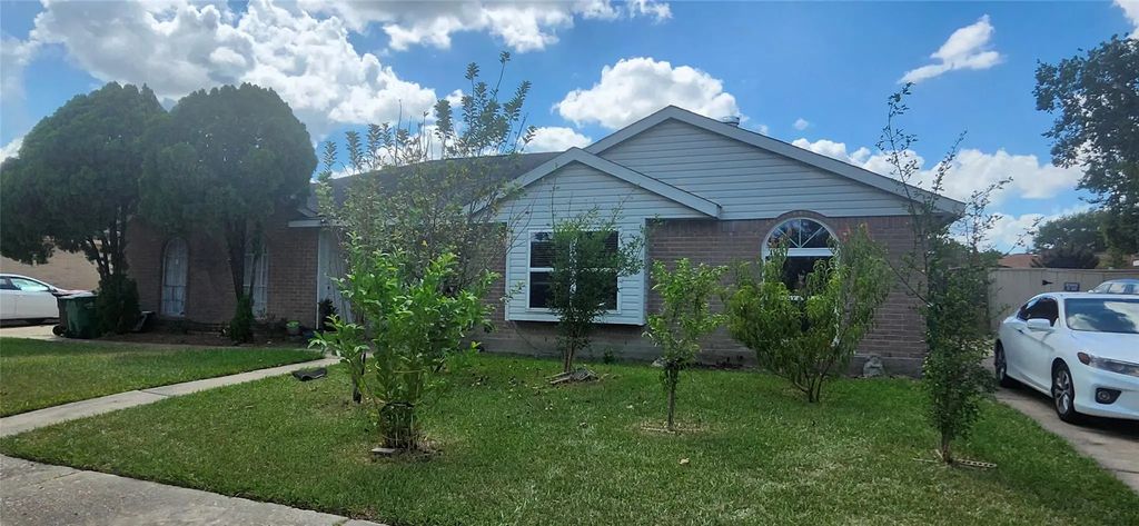 9602 Stockwell Drive, Houston