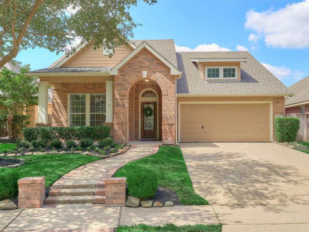 18503 S Raven Shore Drive, Cypress