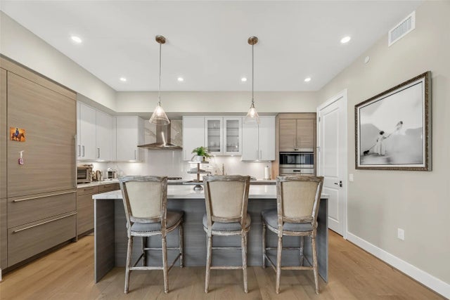 2047 Westcreek Lane 608, Houston