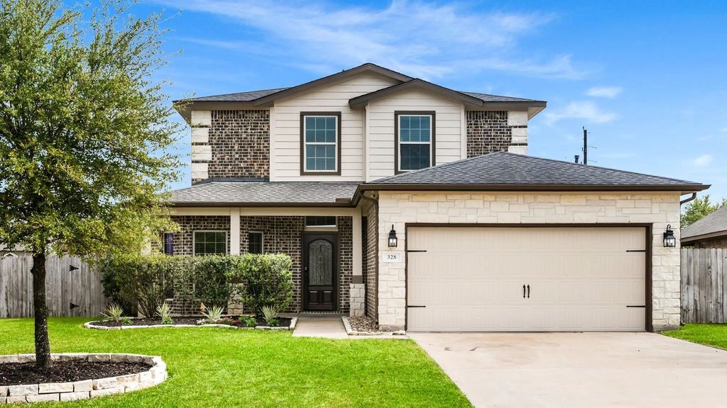 328 Country Crossing Circle, Magnolia