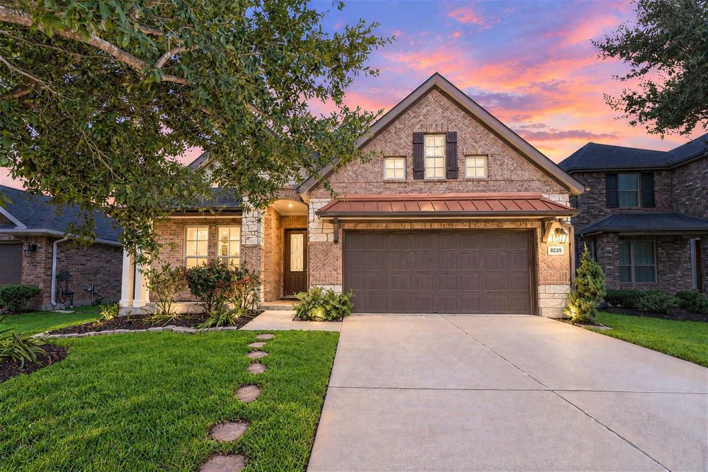 8239 Lockridge Terrace Lane, Cypress