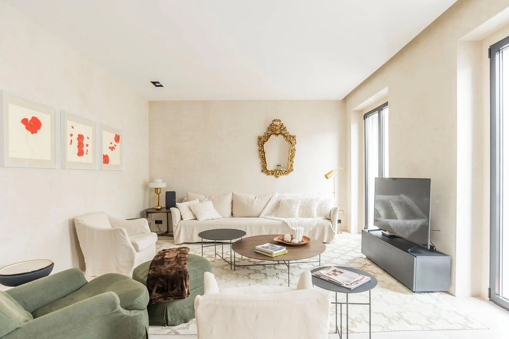 25 Calle Monte Ezquinza, 
