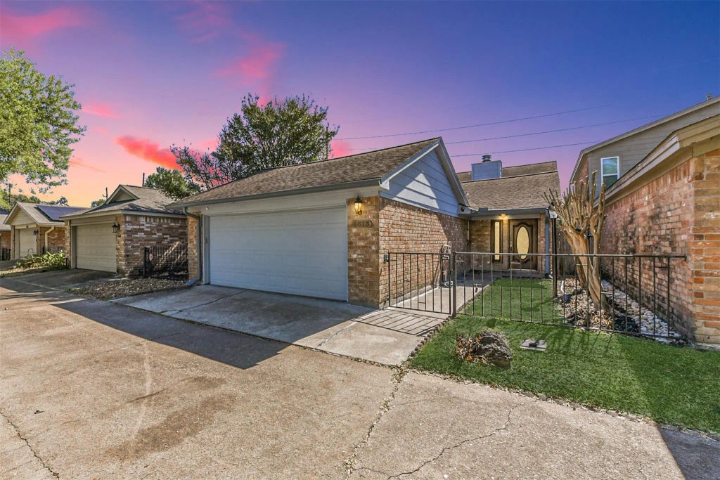 4613 Cashel Glen Drive, Houston