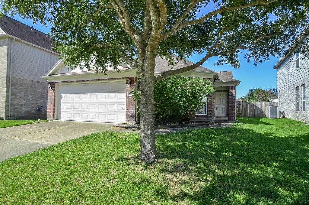 19603 Hancock Oak Street, Cypress