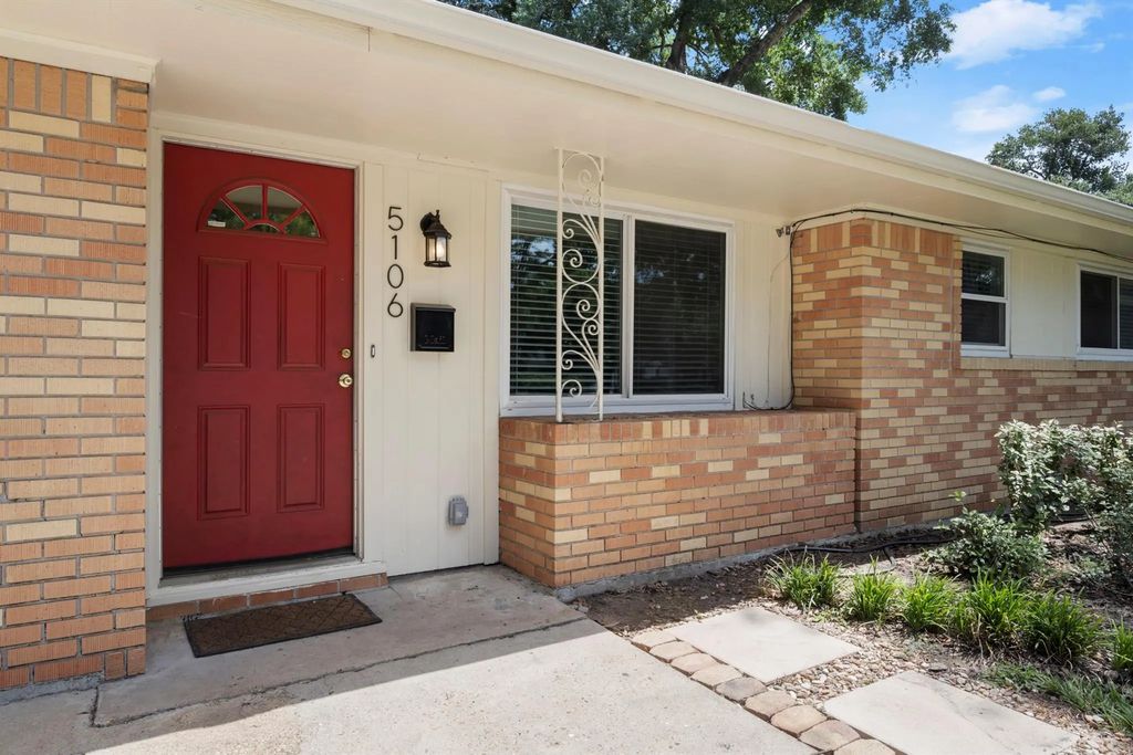 5106 W 43rd, Houston