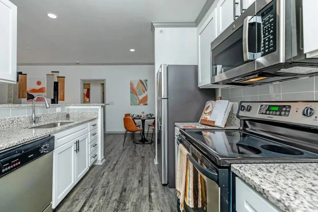 9914 W Military Drive 1208, San Antonio