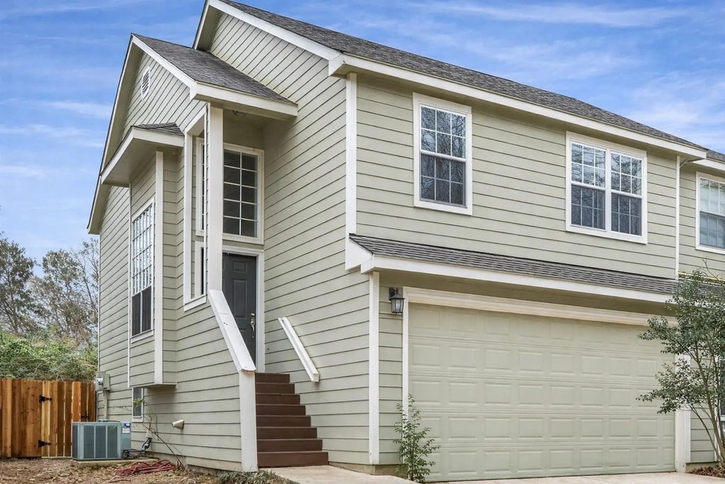 230 S Walden Elms Circle, The Woodlands