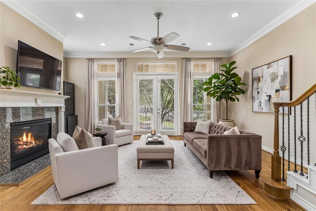 9101 Harbor Hills Drive, Houston