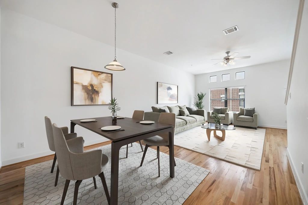 648 Westcross Street 303, Houston