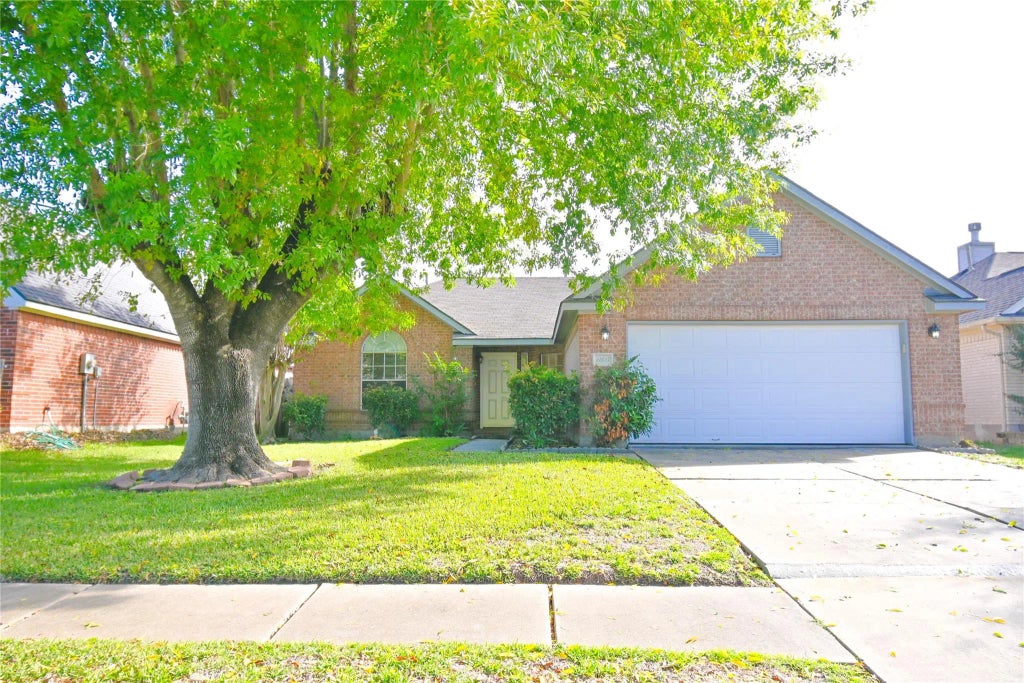 12615 Orchard Summit Drive, Sugar Land