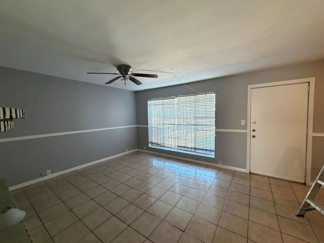 5617 Bissonnet Street 201b, Houston