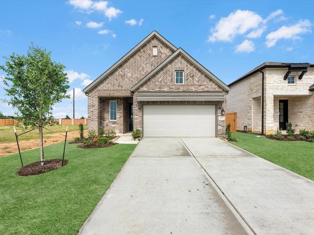 22535 Camp Driftwood Way, Waller