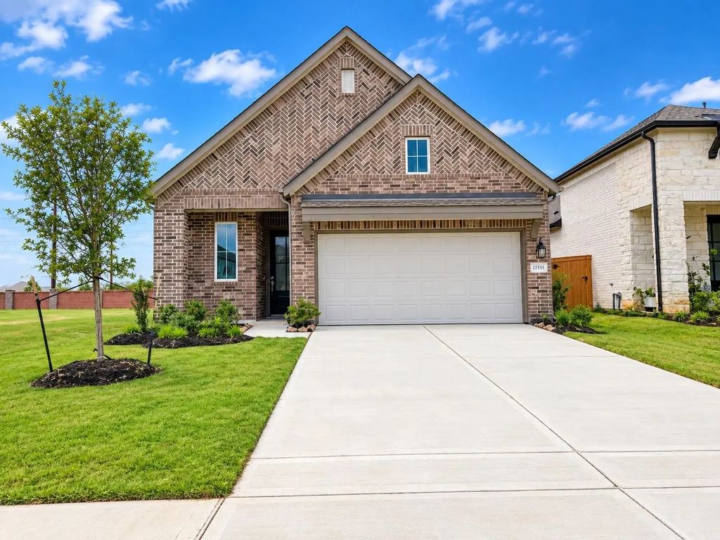 22535 Camp Driftwood Way, Waller