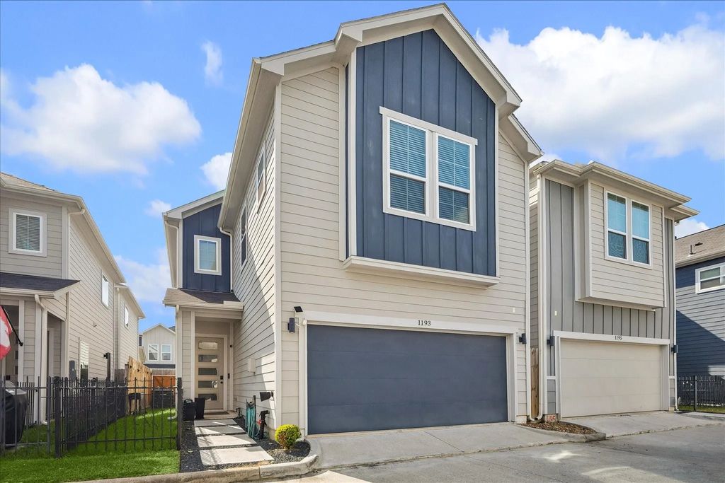 1193 W Tidwell Road, Houston