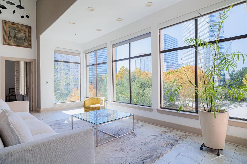 1901 Post Oak Boulevard 4102, Houston