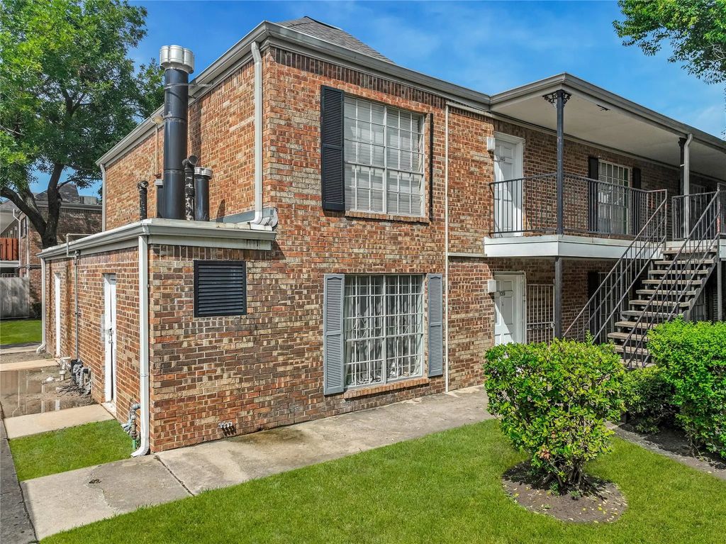 6305 Westward Street 139, Houston