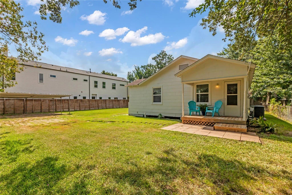 807 1/2 Fisher Street, Houston