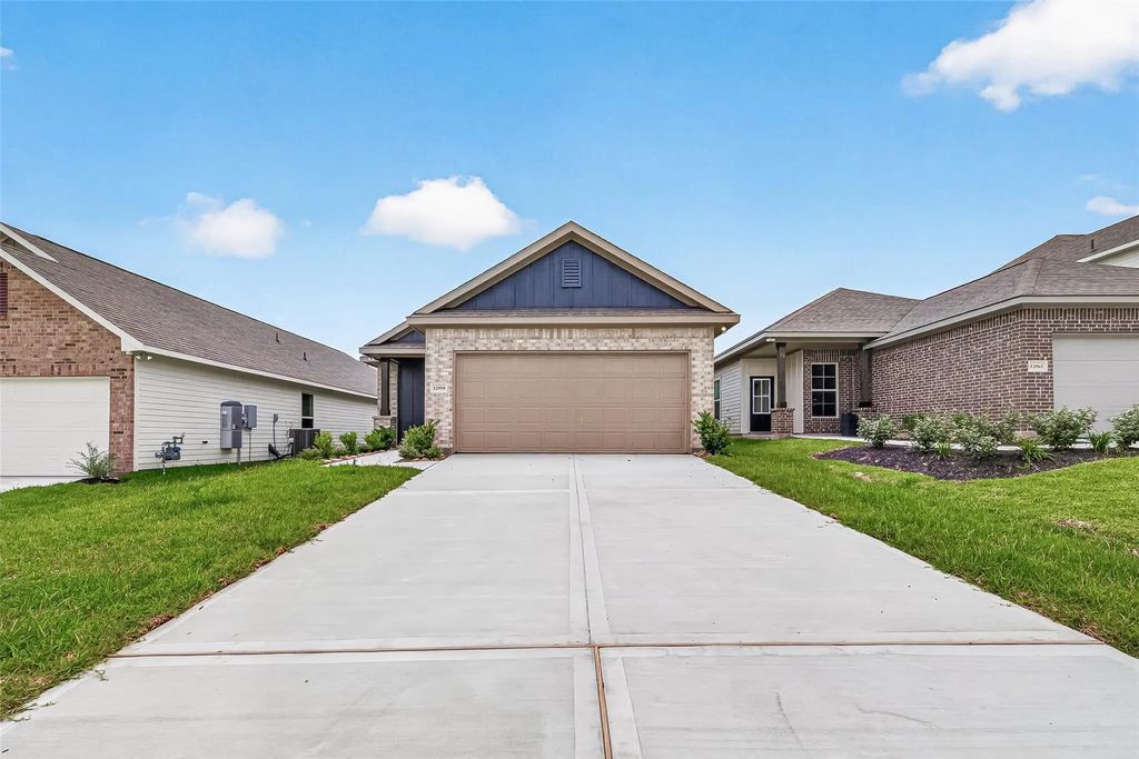 12959 Daniel Springs Lane, Magnolia
