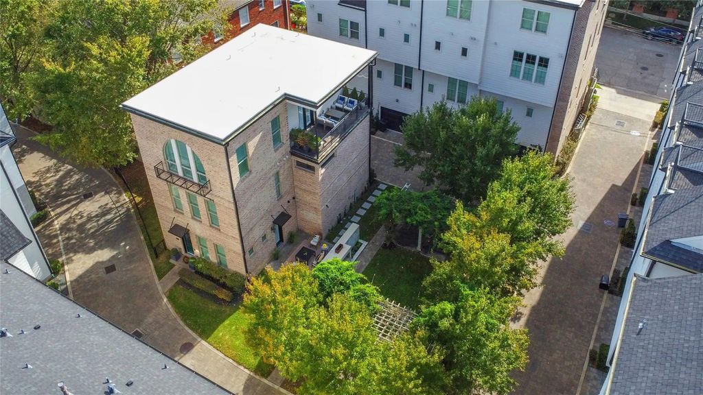 620 Delano Street, Houston