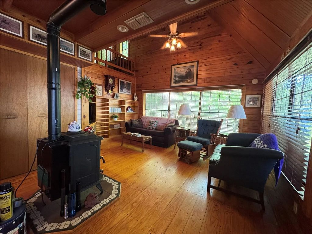 190 Woodpecker Drive, Livingston