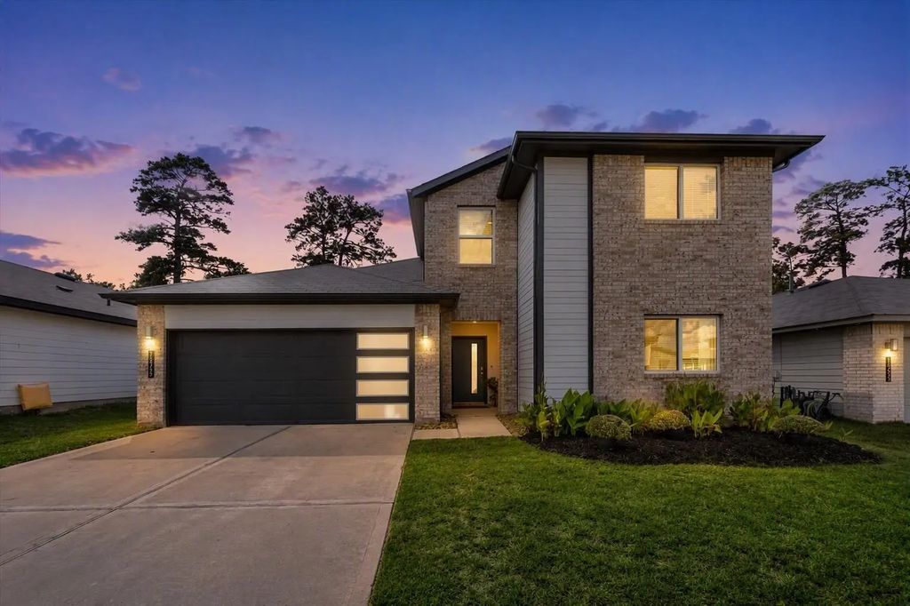 14249 Wonder Lake Lane, Conroe