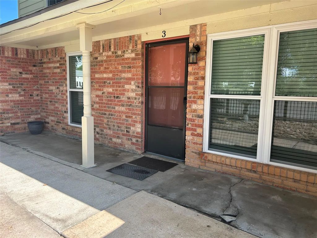 1300 Eagle Lake Road 3, Sealy