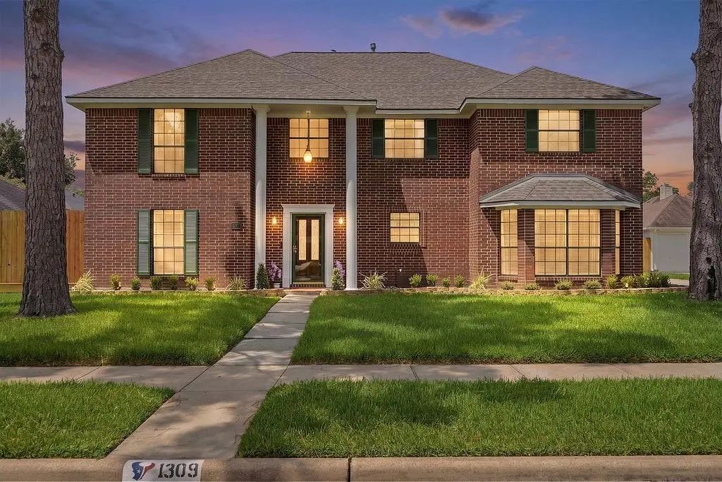 1309 Rachel Court, Pearland