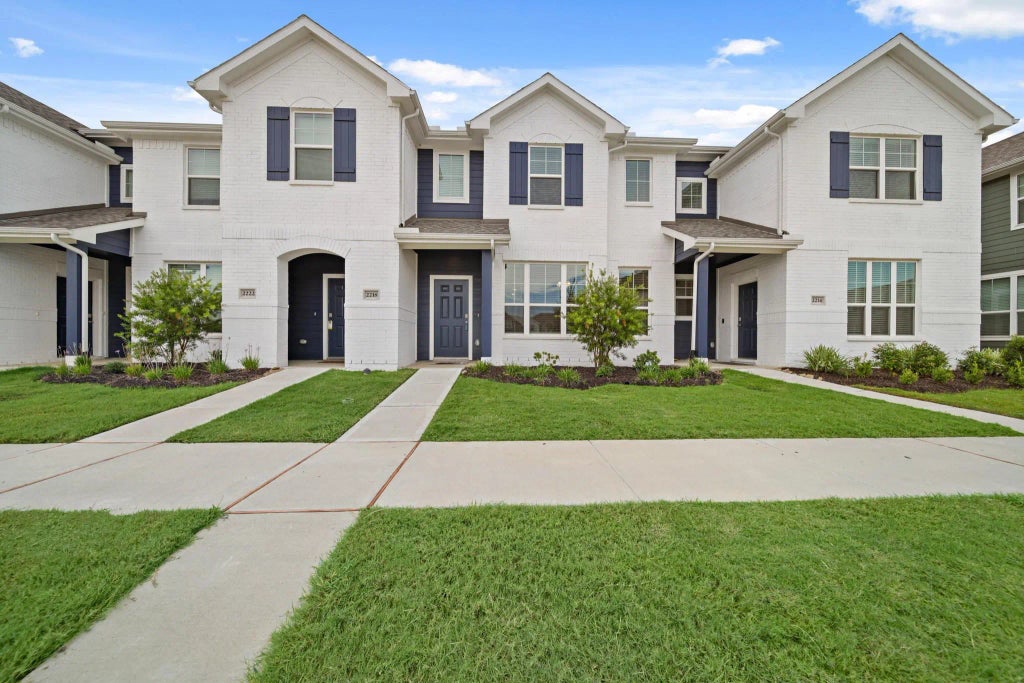 2218 Memory Oaks Drive, Tomball