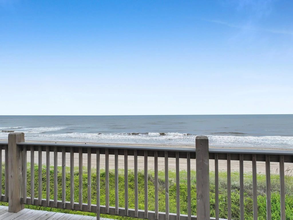 1706 Highway 87, Gilchrist