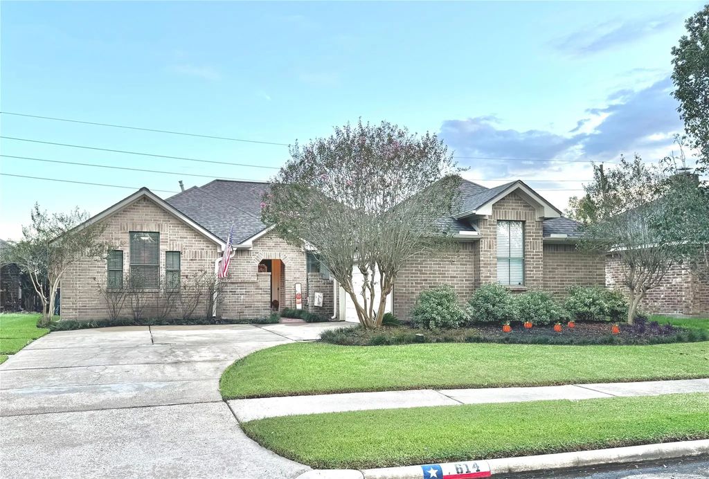 614 Mistycreek Drive, Richmond