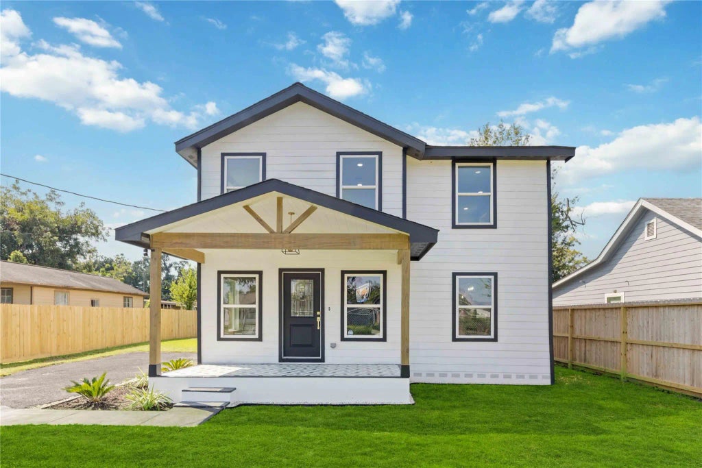 2420 Woodard Street, Houston