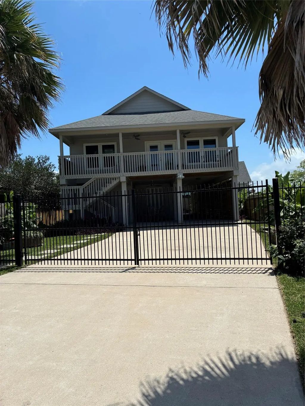 246 Debbie Lane, San Leon