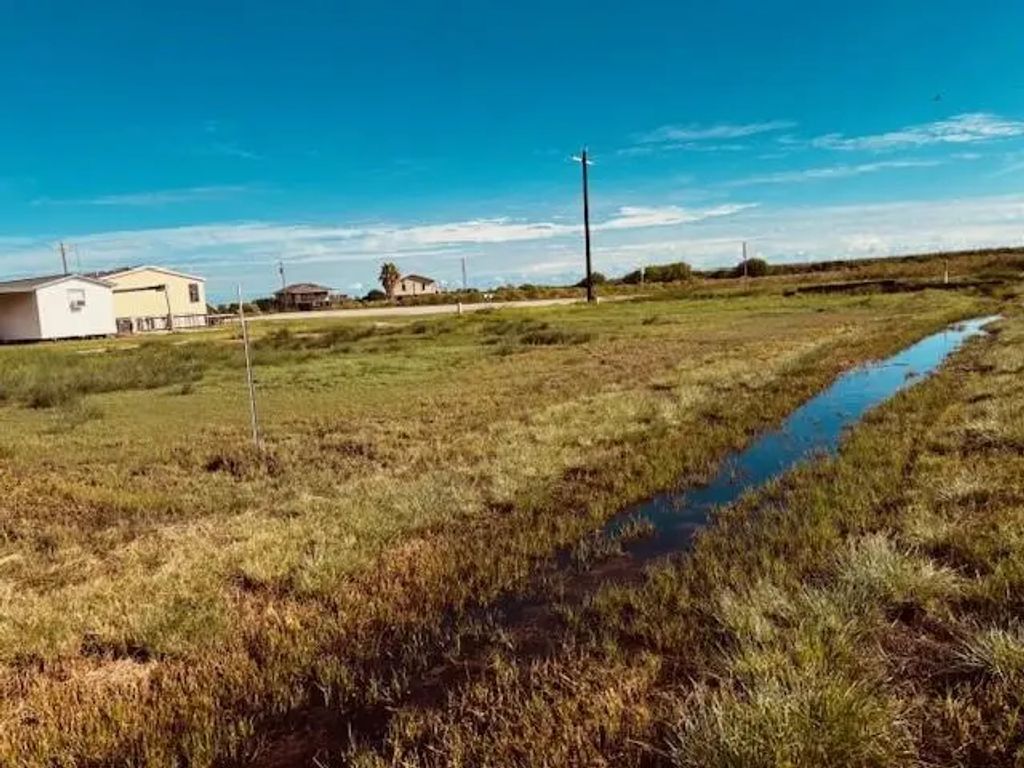 County Road 441c Lot 15 -16, Sweeny