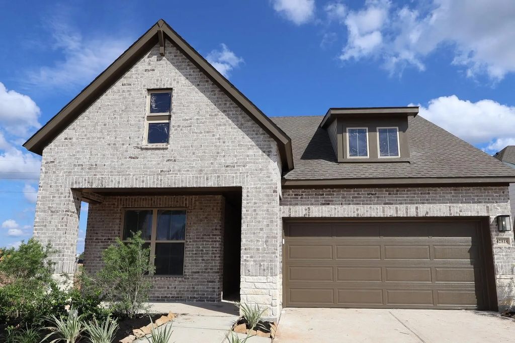 42818 Terraza Drive, Magnolia