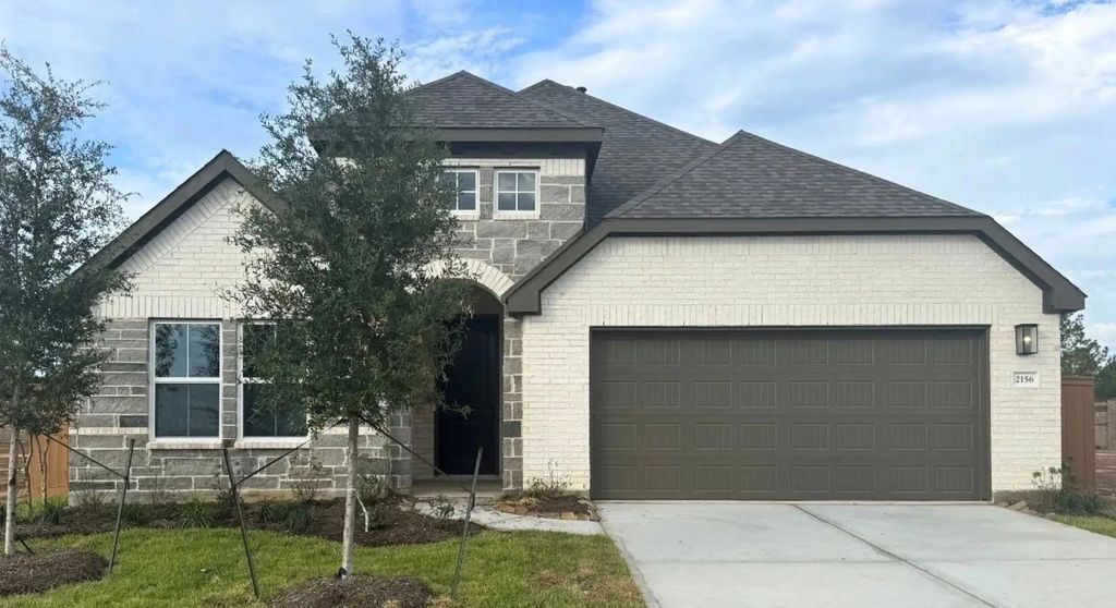 2156 Shady Glen Lane, Magnolia