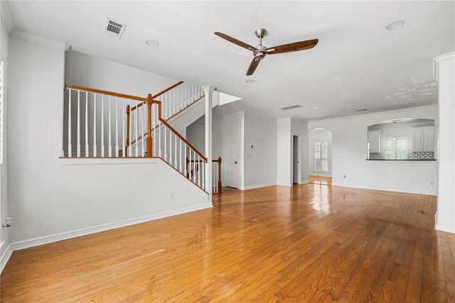 1739 French Village Drive, Houston
