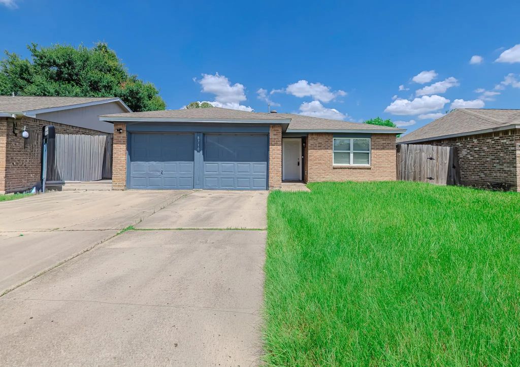 8710 Valley Flag, Houston