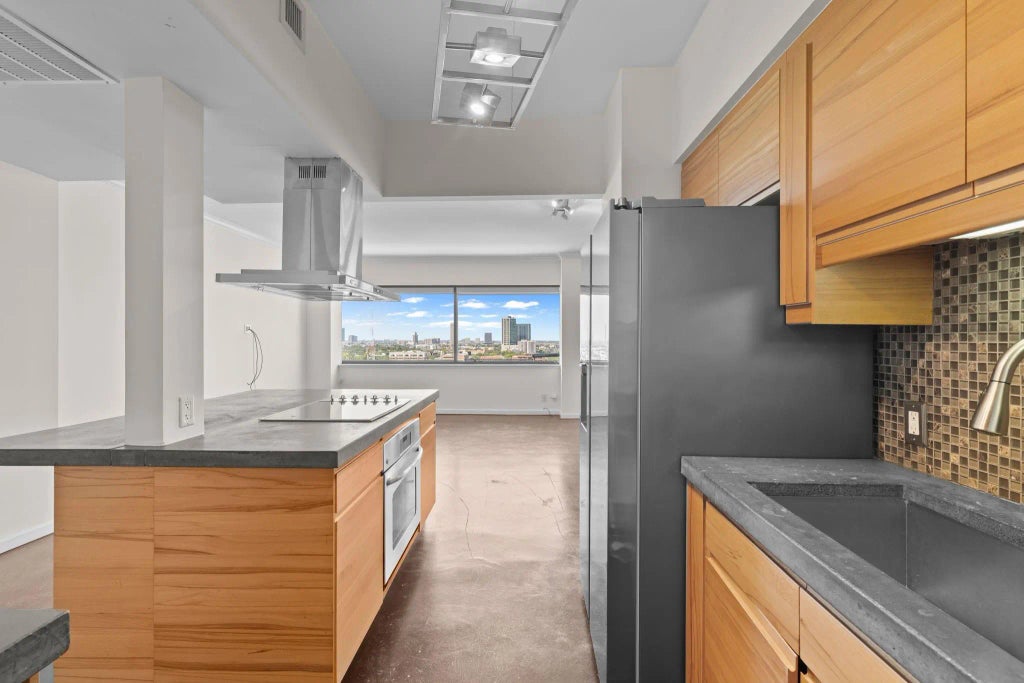 5000 Montrose Boulevard 16b, Houston