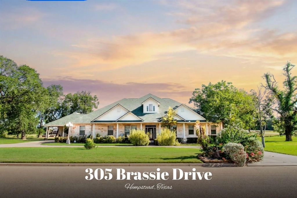 305 Brassie Drive, Hempstead