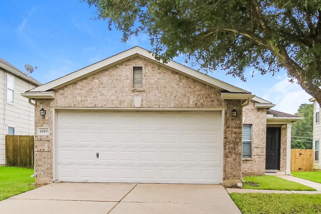 22831 Twisting Pine Drive, Spring